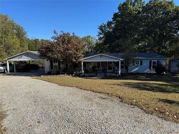 5.4 Acres of Improved Residential Land for Sale in Festus, Missouri