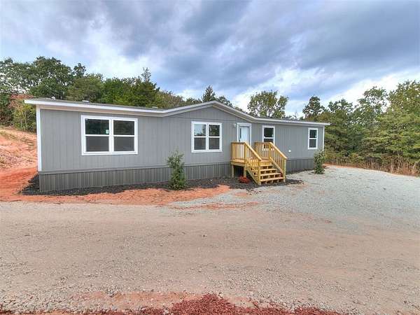 2 Acres of Residential Land with Home for Sale in Jones, Oklahoma