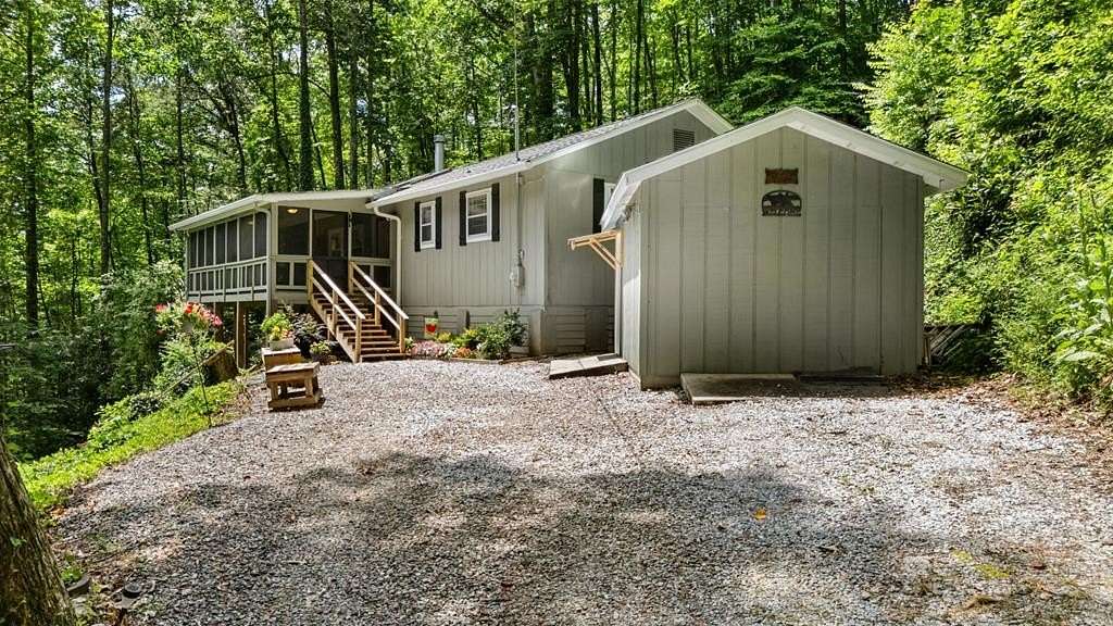 6.62 Acres of Residential Land with Home for Sale in Franklin, North Carolina