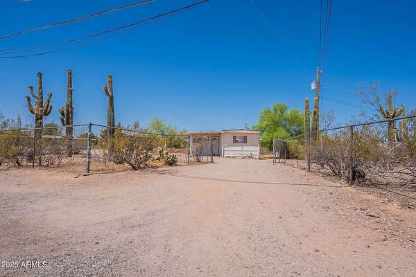 0.99 Acres of Residential Land for Sale in Apache Junction, Arizona