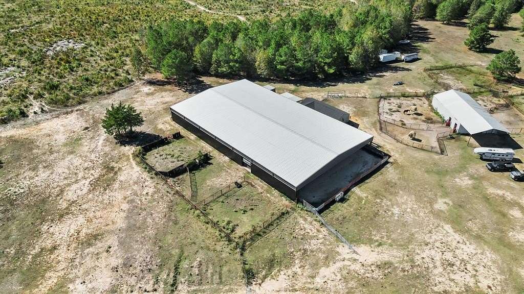 100 Acres of Agricultural Land for Sale in Atlanta, Texas