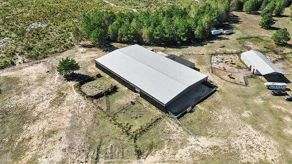 100 Acres of Agricultural Land for Sale in Atlanta, Texas