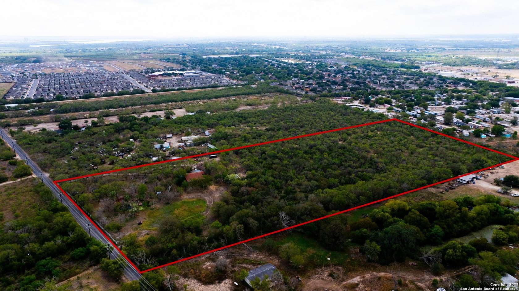 15 Acres of Improved Mixed-Use Land for Sale in San Antonio, Texas