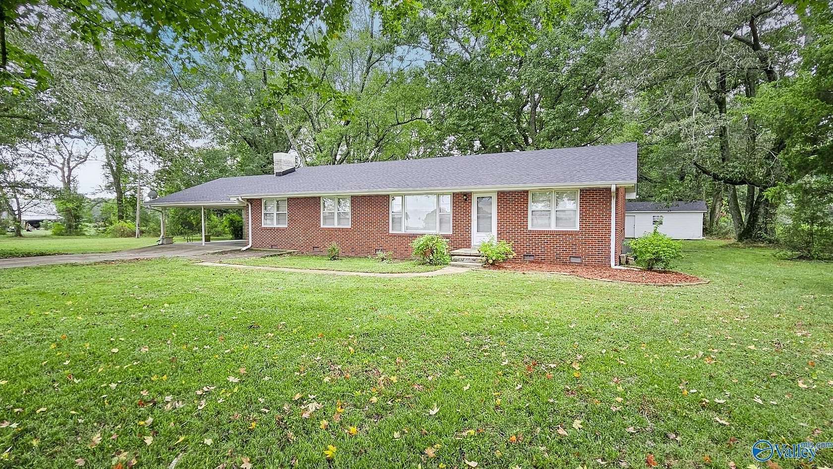 1.5 Acres of Residential Land with Home for Sale in Rogersville, Alabama