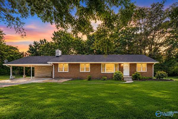 1.5 Acres of Land with Home for Sale in Rogersville, Alabama