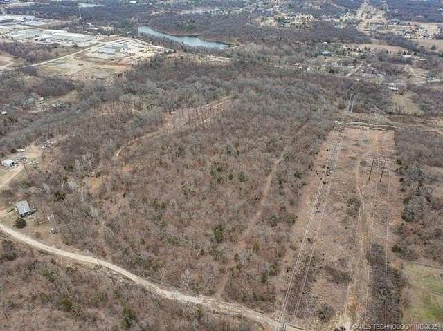 15 Acres of Recreational Land for Sale in Tulsa, Oklahoma