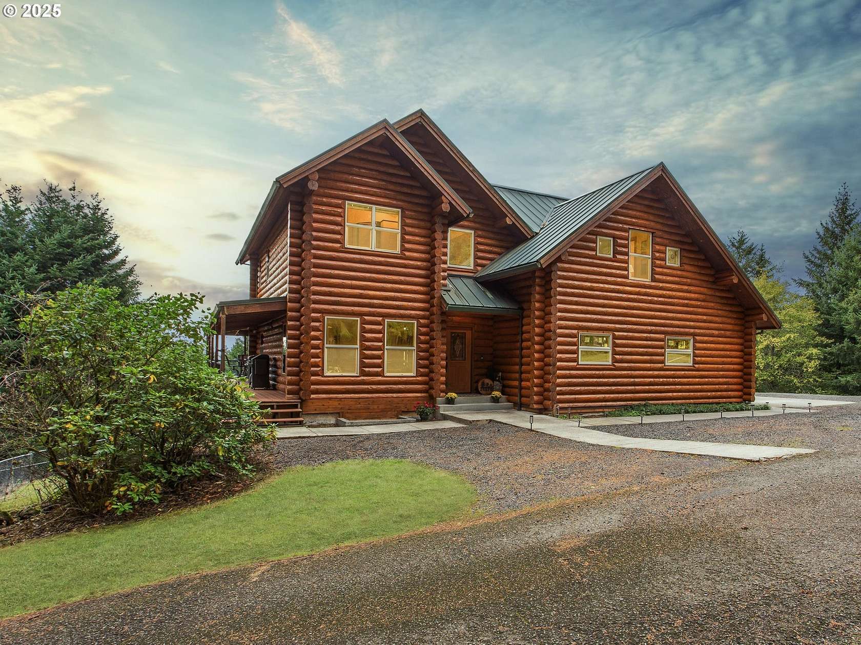 5 Acres of Residential Land with Home for Sale in Vancouver, Washington