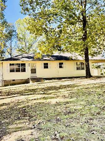 2.2 Acres of Residential Land with Home for Sale in Hamilton, Alabama