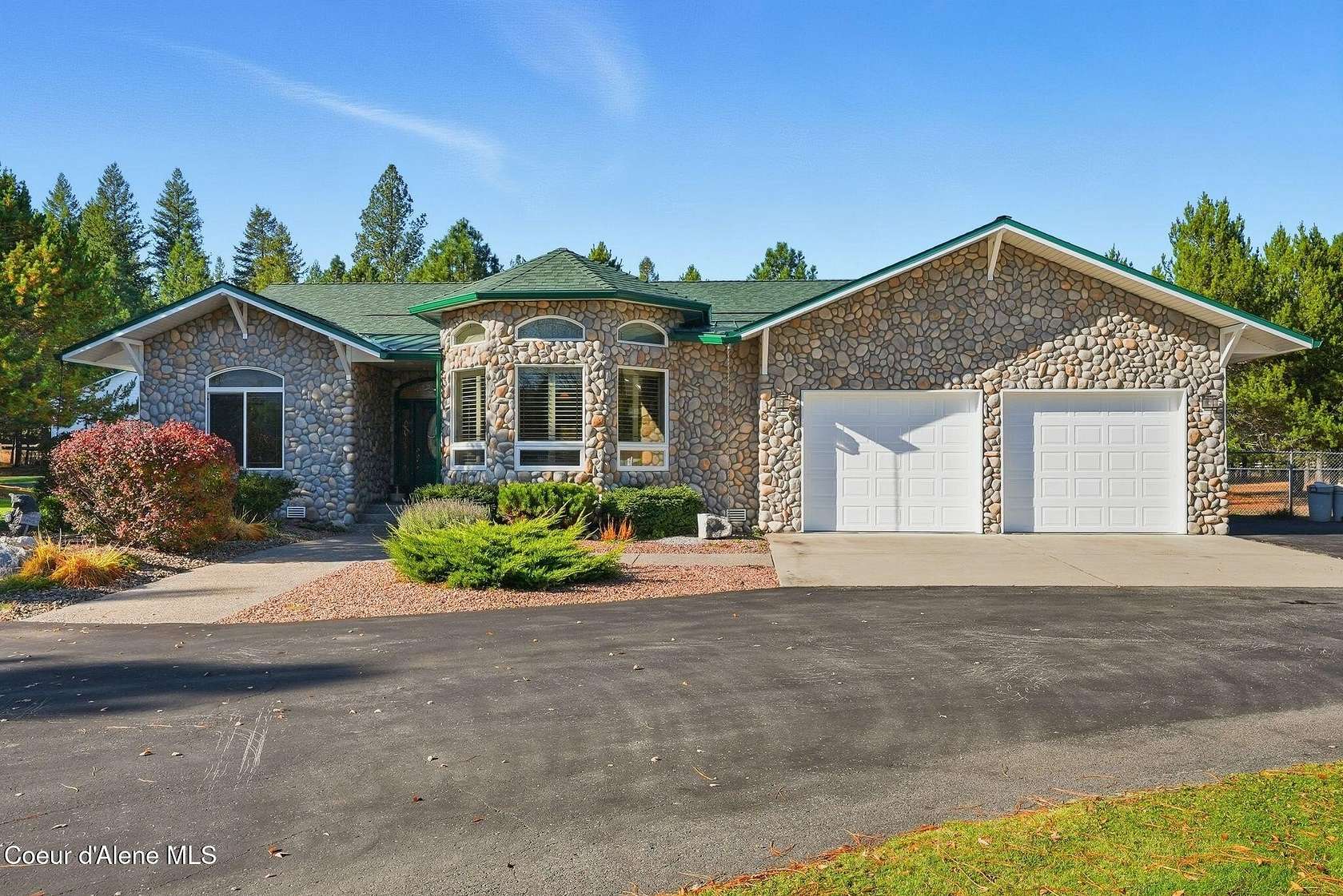 5 Acres of Residential Land with Home for Sale in Sagle, Idaho