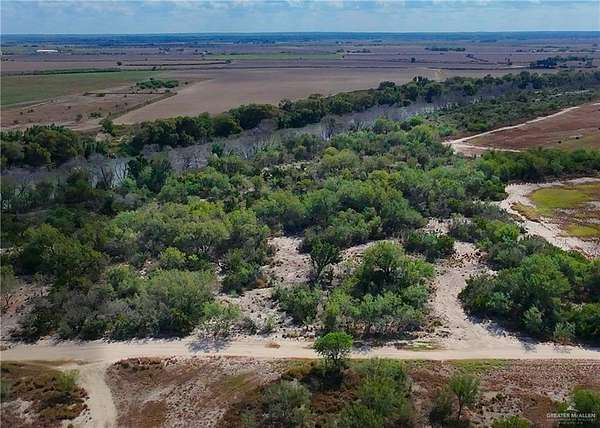 11.6 Acres of Recreational Land for Sale in La Grulla, Texas
