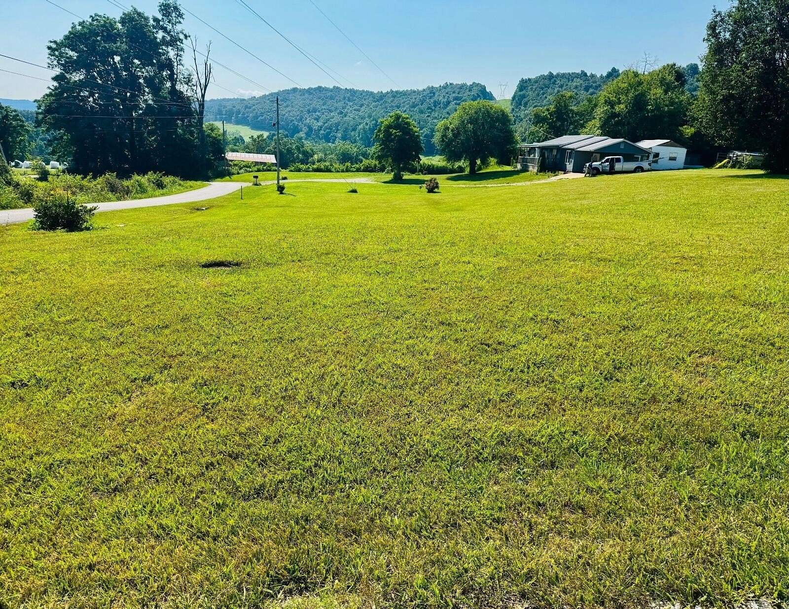 0.48 Acres of Land for Sale in Monticello, Kentucky