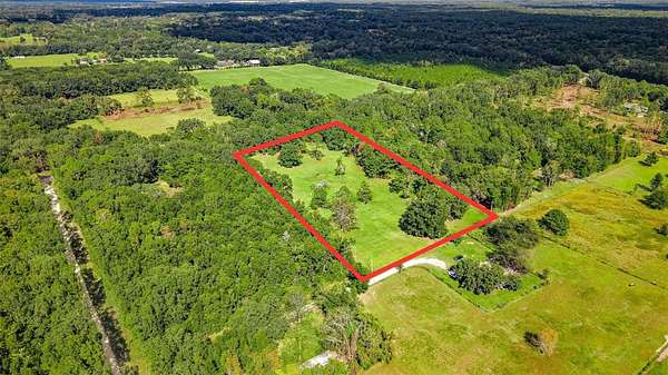5 Acres of Land for Sale in Newberry, Florida