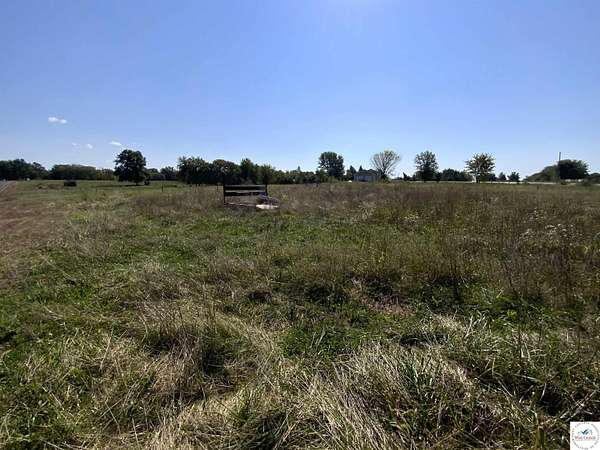 3 Acres of Residential Land for Sale in Sedalia, Missouri