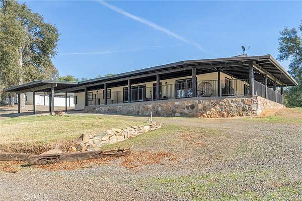 10 Acres of Residential Land with Home for Sale in Oroville, California