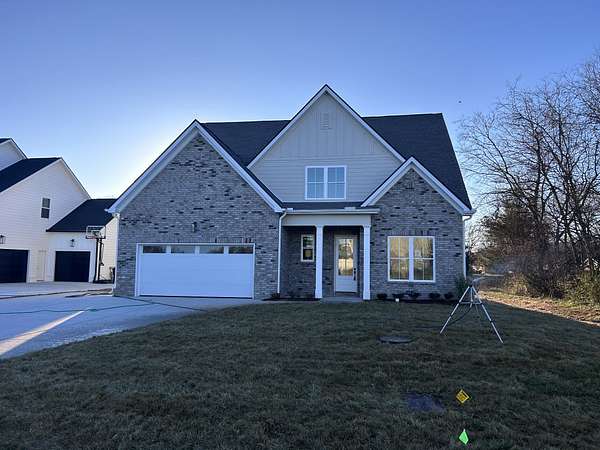 3.13 Acres of Land with Home for Sale in Murfreesboro, Tennessee