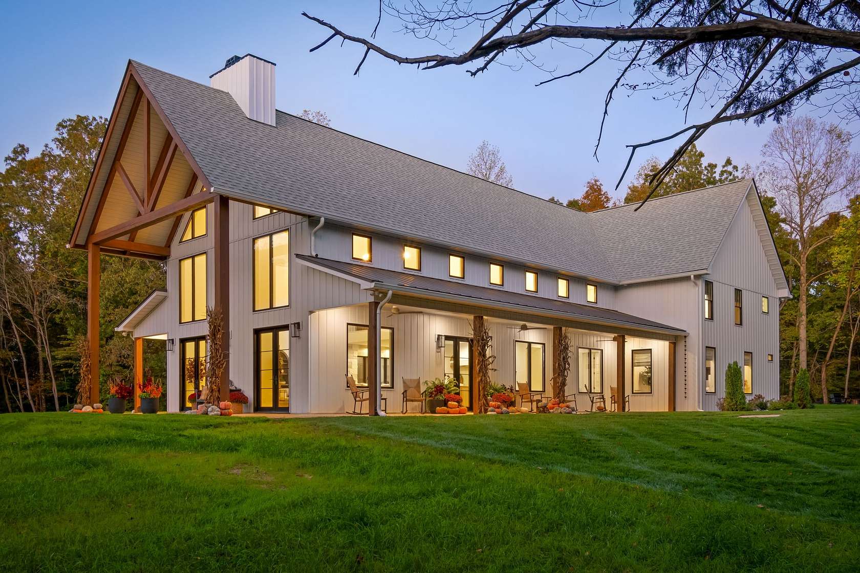 86.9 Acres of Land with Home for Sale in McEwen, Tennessee