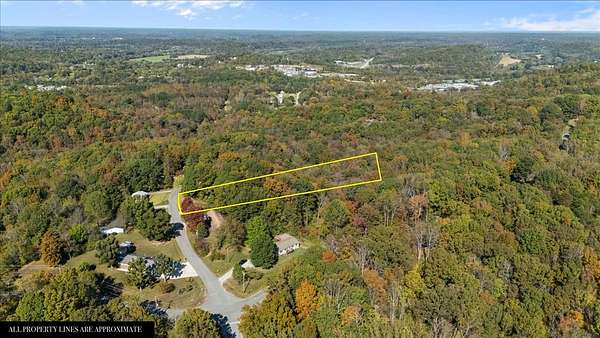 1.44 Acres of Residential Land for Sale in Kingston Springs, Tennessee