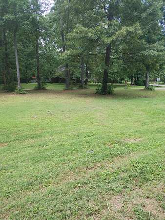 2.14 Acres of Residential Land for Sale in Lawrenceburg, Tennessee