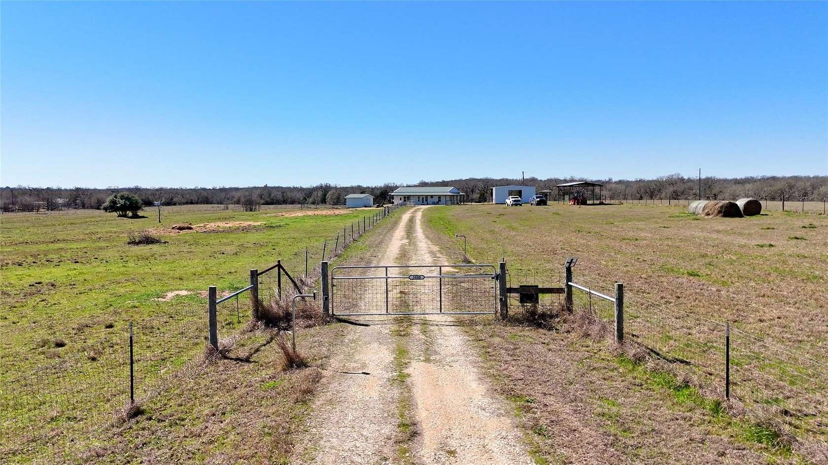20 Acres of Land with Home for Sale in Thrall, Texas