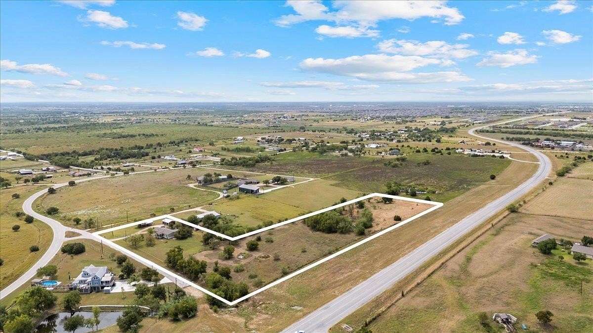 5.25 Acres of Improved Mixed-Use Land for Sale in Manor, Texas