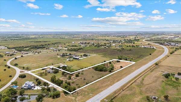 5.25 Acres of Improved Mixed-Use Land for Sale in Manor, Texas