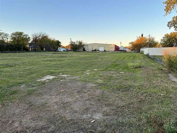 0.93 Acres of Mixed-Use Land for Sale in Killeen, Texas