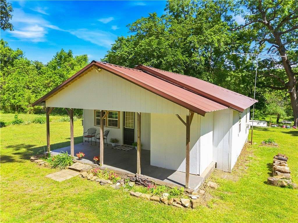 25 Acres of Land with Home for Sale in Stilwell, Oklahoma