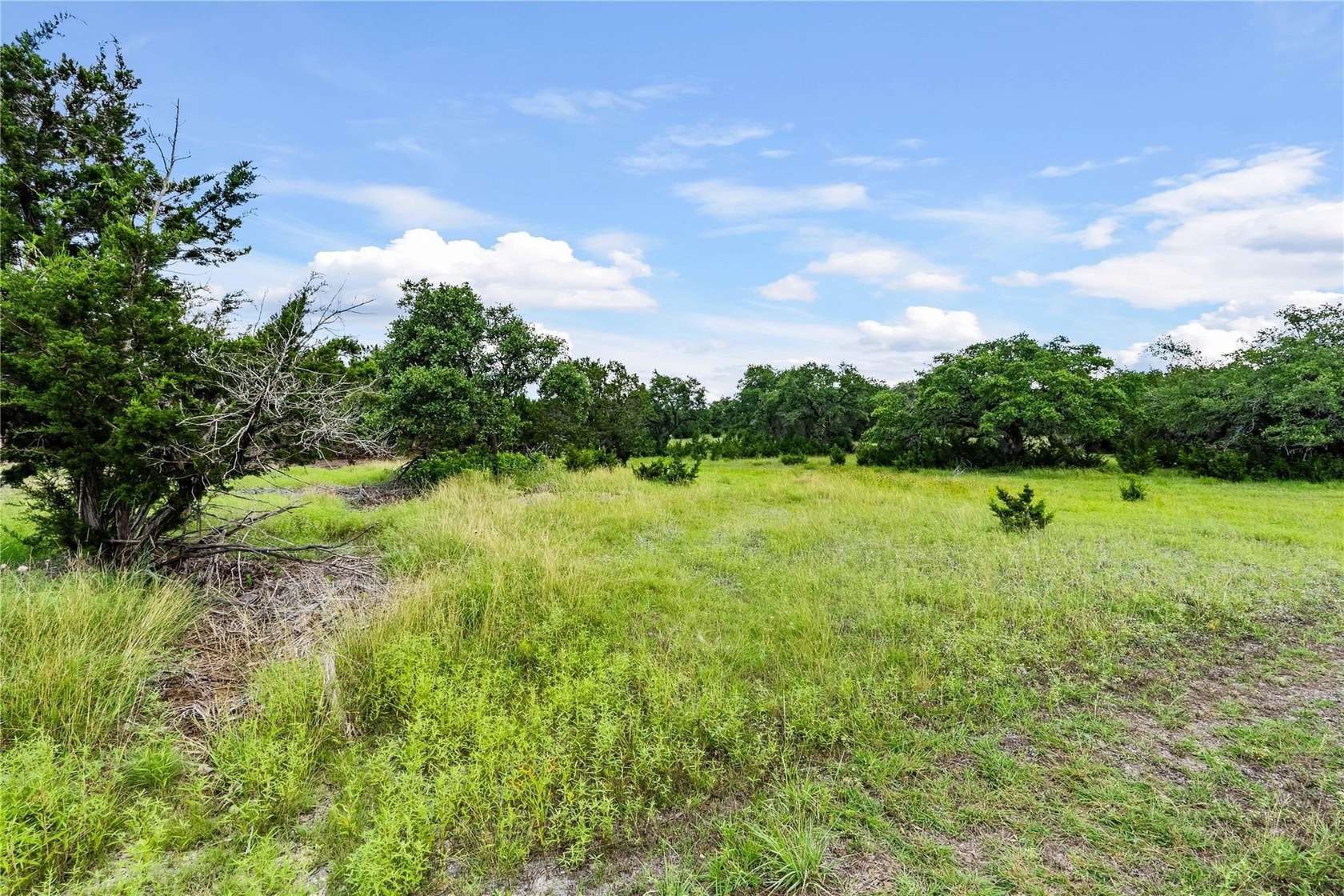 1 Acre of Land for Sale in Austin, Texas