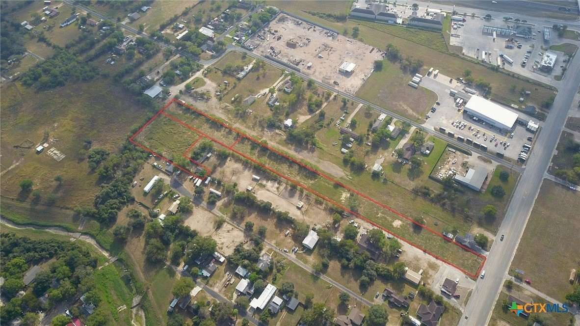 4 Acres of Land for Sale in Victoria, Texas