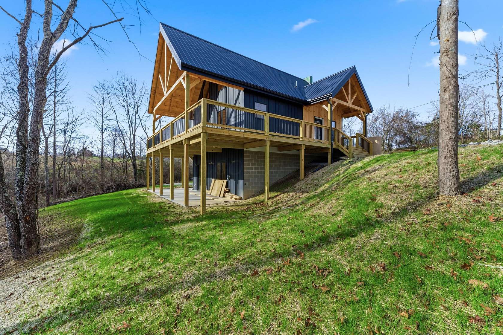 2.5 Acres of Residential Land with Home for Sale in McArthur, Ohio