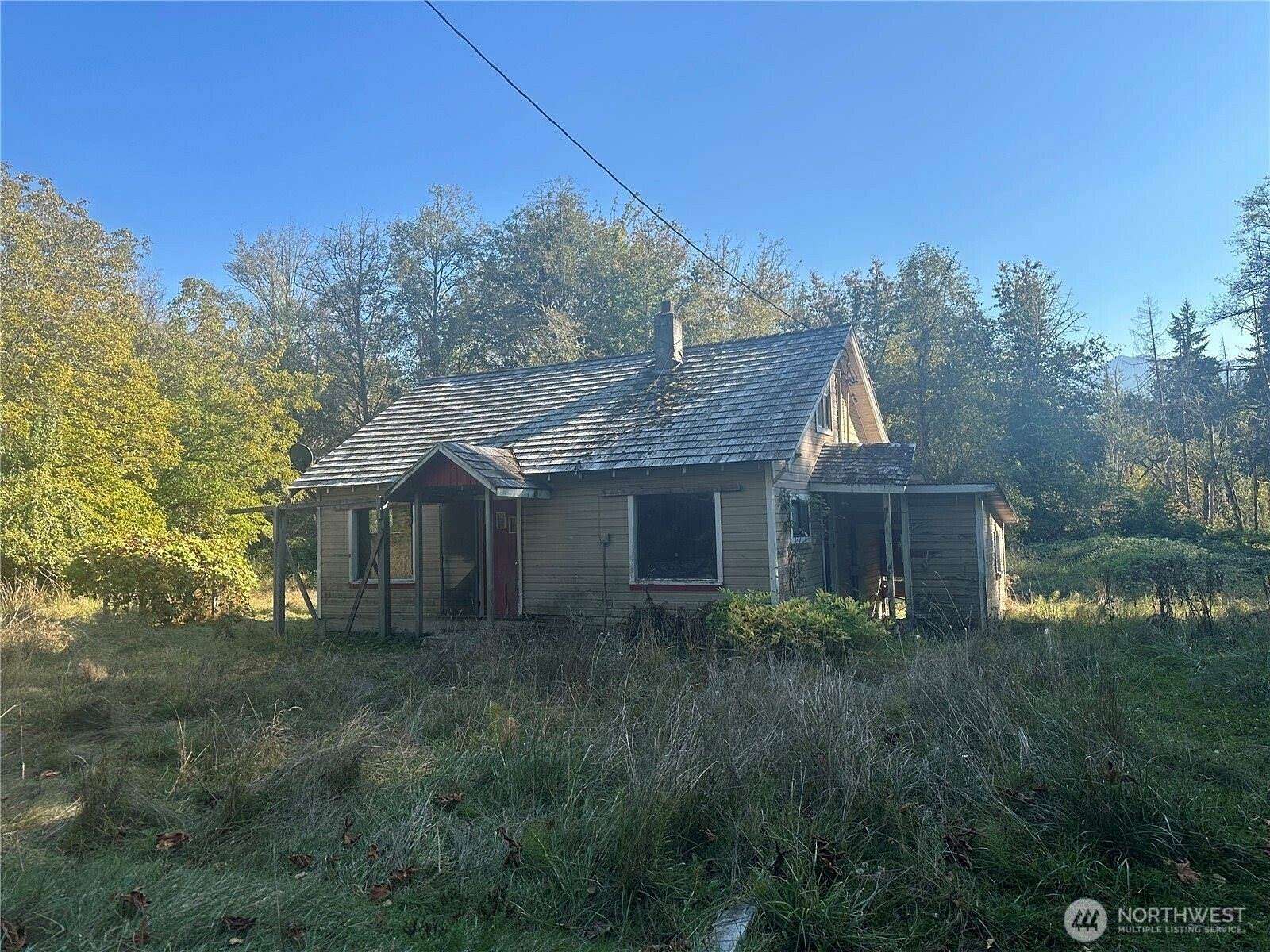 2.58 Acres of Residential Land with Home for Sale in Concrete, Washington