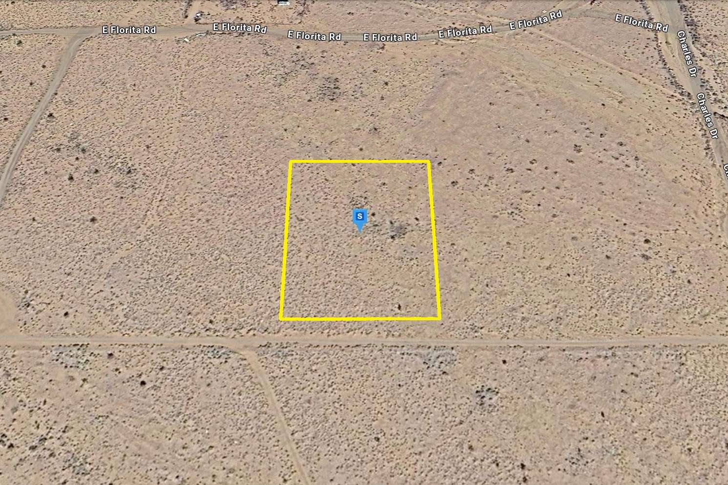 1.33 Acres of Commercial Land for Sale in Kingman, Arizona