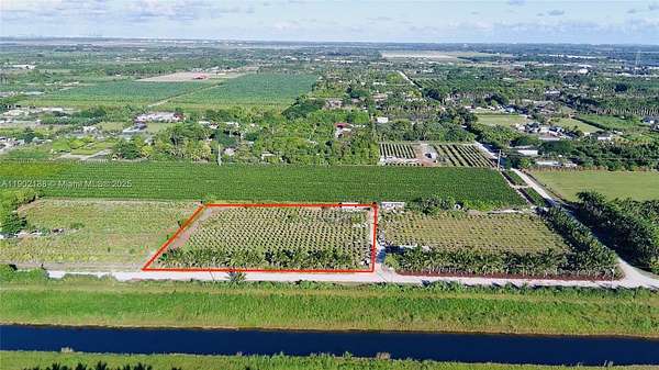 2.5 Acres of Land for Sale in Homestead, Florida
