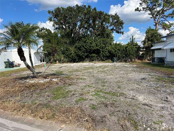 0.11 Acres of Residential Land for Sale in Sarasota, Florida