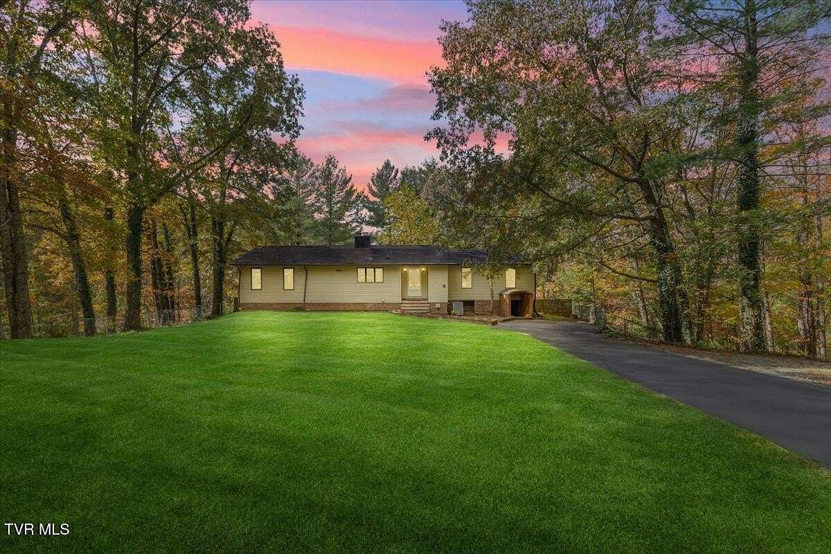 4 Acres of Residential Land with Home for Sale in Elizabethton, Tennessee