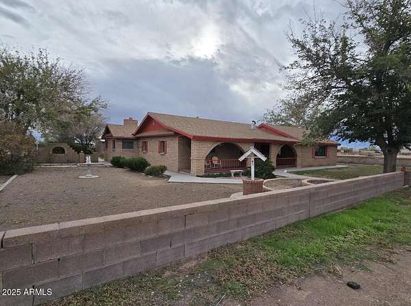 3 Acres of Residential Land with Home for Sale in Winslow, Arizona