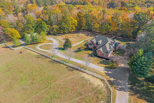 11.7 Acres of Land with Home for Sale in Clarksville, Tennessee