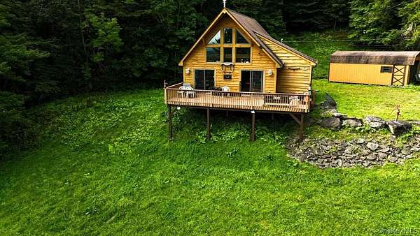 106 Acres of Recreational Land with Home for Sale in Roscoe, New York