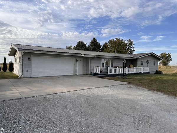 5.25 Acres of Residential Land with Home for Sale in Wayland, Iowa