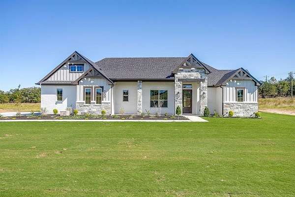 2 Acres of Residential Land with Home for Sale in Poolville, Texas