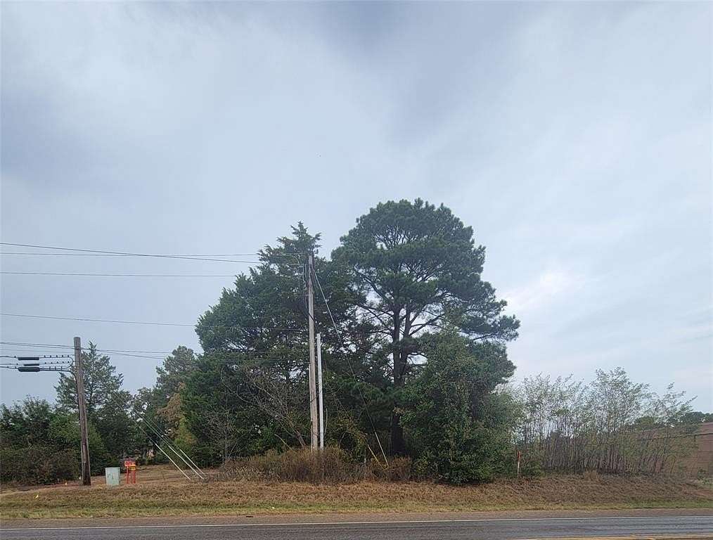 0.74 Acres of Commercial Land for Sale in Kilgore, Texas