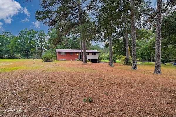 2.49 Acres of Residential Land with Home for Sale in Princeton, Louisiana