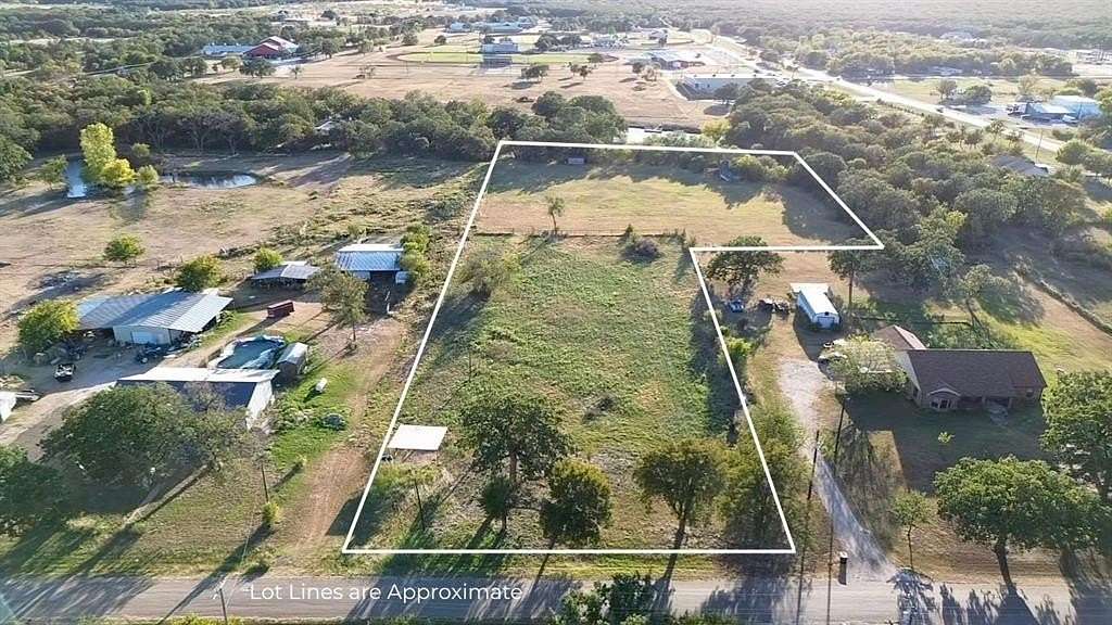 4.29 Acres of Residential Land for Sale in Axtell, Texas