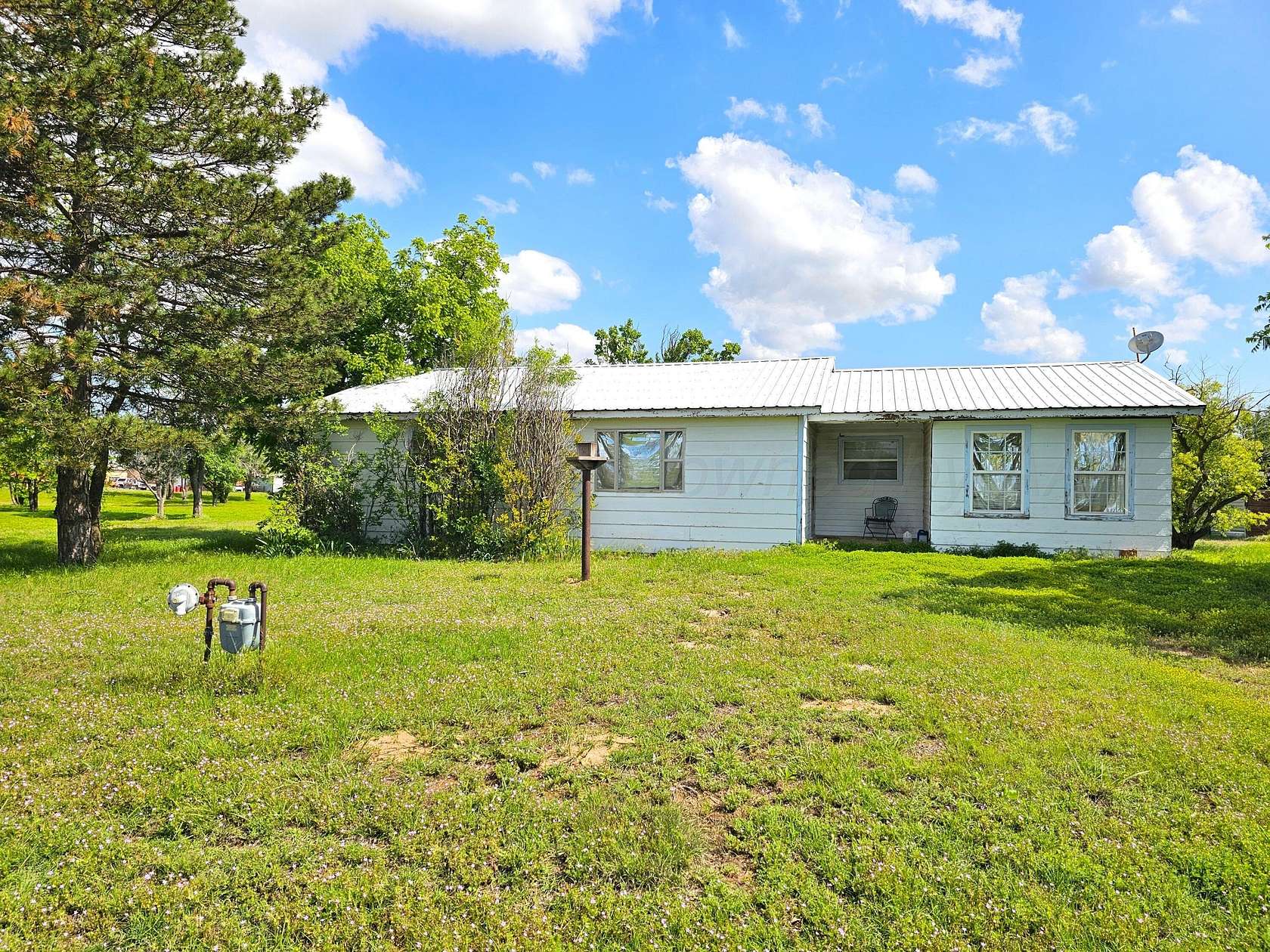 3.3 Acres of Residential Land with Home for Sale in McLean, Texas