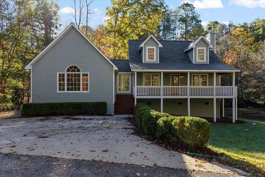 1.6 Acres of Residential Land with Home for Sale in Blairsville, Georgia