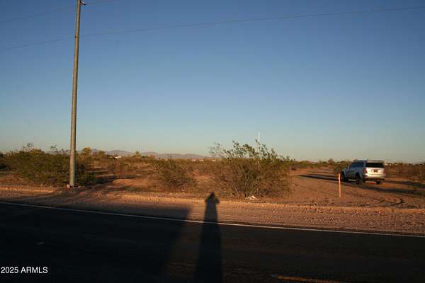 1 Acre of Residential Land for Sale in Tonopah, Arizona