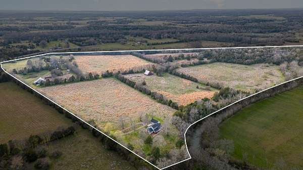 105 Acres of Land for Sale in Lewisburg, Tennessee