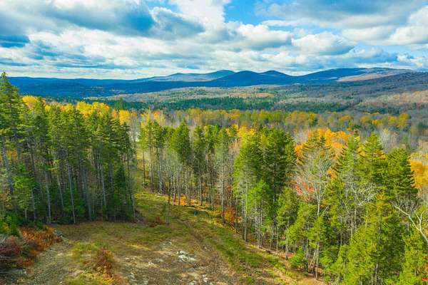 5 Acres of Residential Land for Sale in Wilmington, Vermont