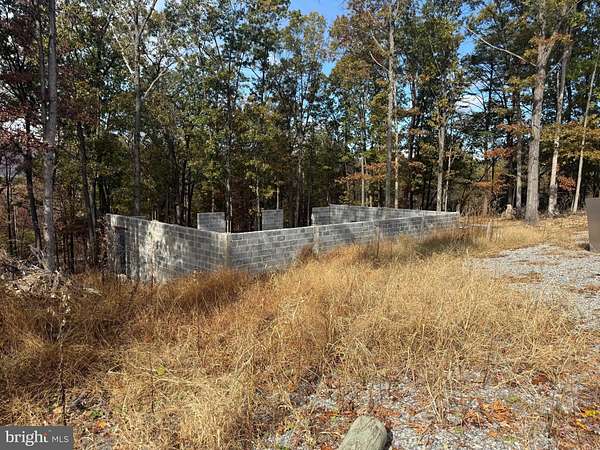 2 Acres of Residential Land for Sale in Berkeley Springs, West Virginia