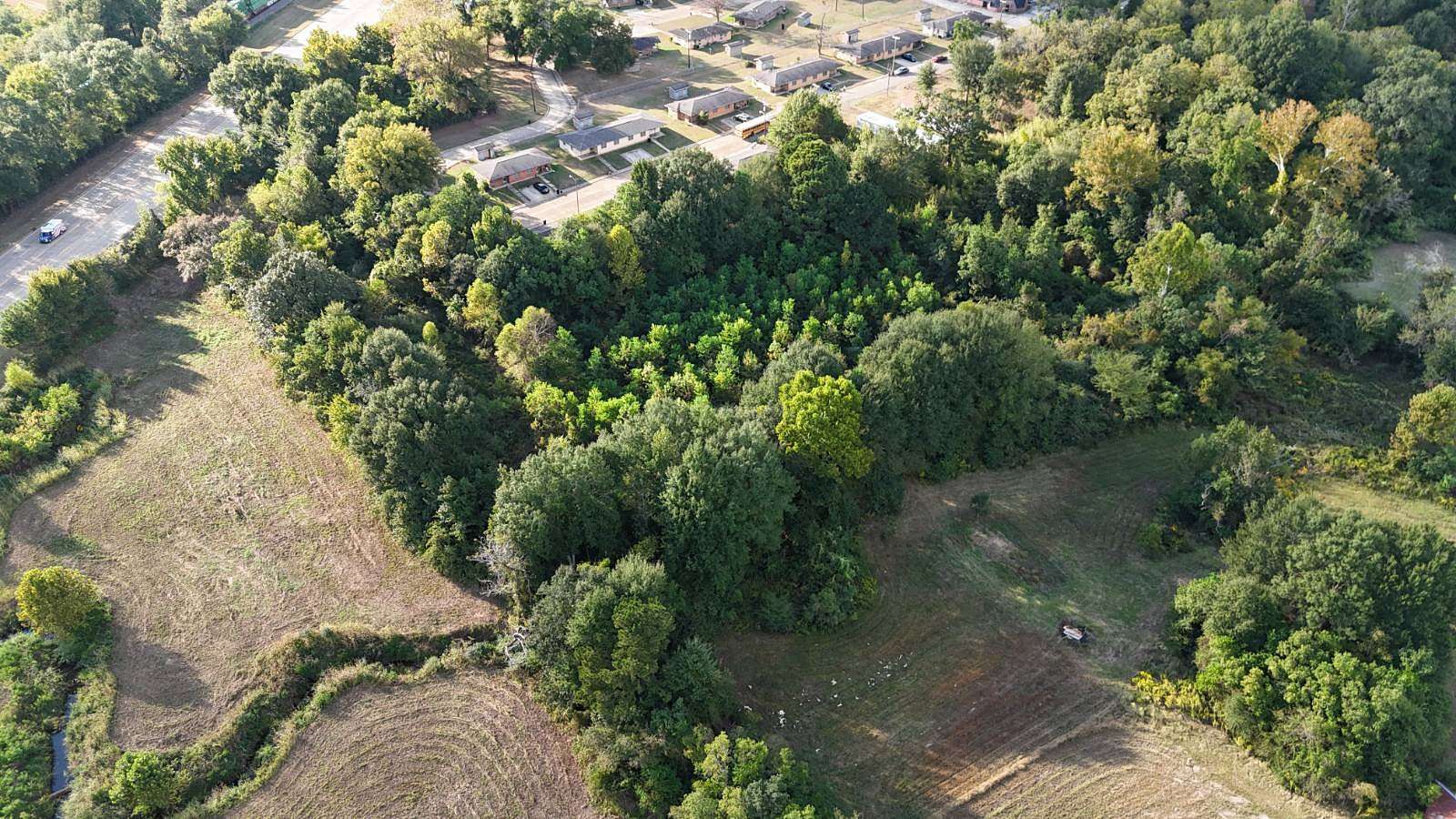 4.87 Acres of Commercial Land for Sale in Many, Louisiana